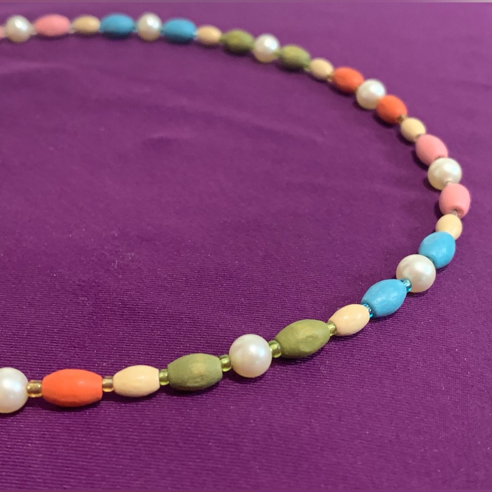 Handmade Springtime Necklace - Picture 5 of 10